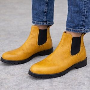 Duluth Trading Co Men's Yellow Leather Boots